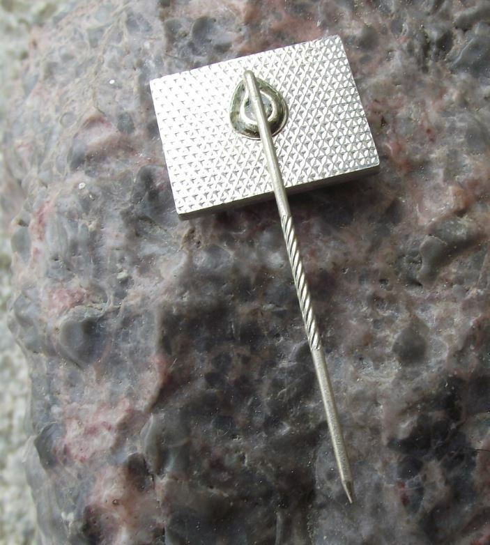 Antique Die Faule Magd Cannon Dresden German Military Museum Souvenier Pin Badge - Badgecrazy