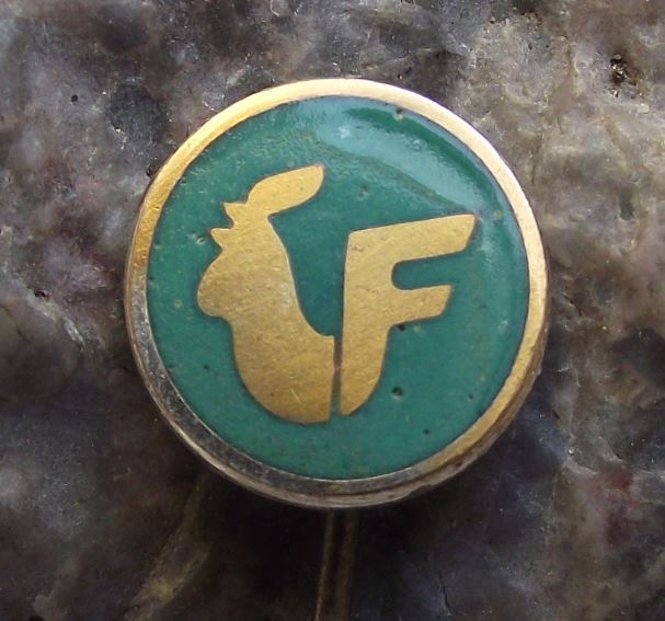 Antique Chicken Rooster Crowing Cockerel Farm Motif Logo Advertising Pin Badge - Badgecrazy