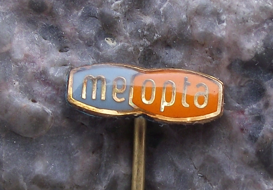 Vintage Meopta Czech Stereo TLR & Spy Camera Company Advertising Logo Pin Badge - Badgecrazy