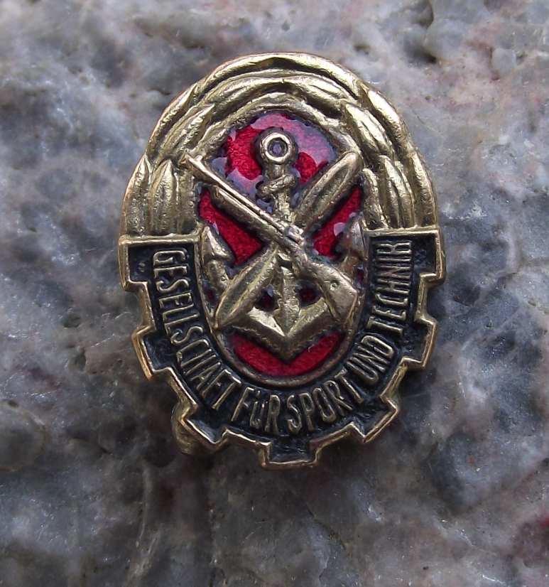 Vintage GST Gesellschaft Sport Technik East Germany DDR Army Anchor Pin Badge - Badgecrazy