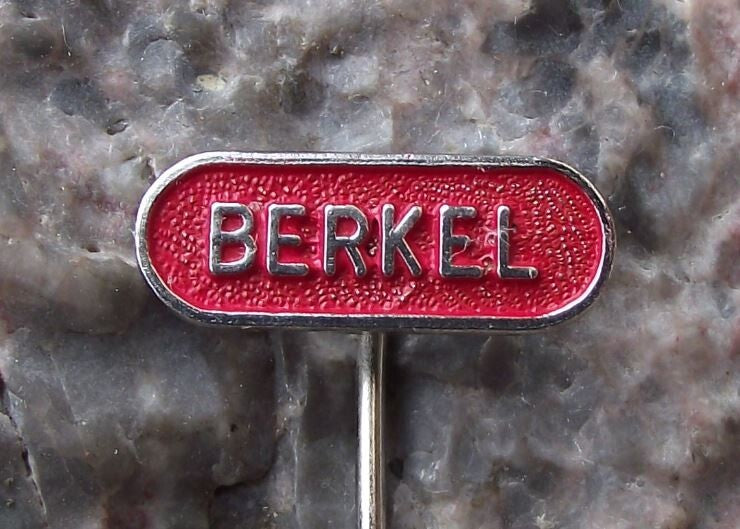 Vintage Berkel Professional Slicers and Knives West Germany Pin Badge - Badgecrazy