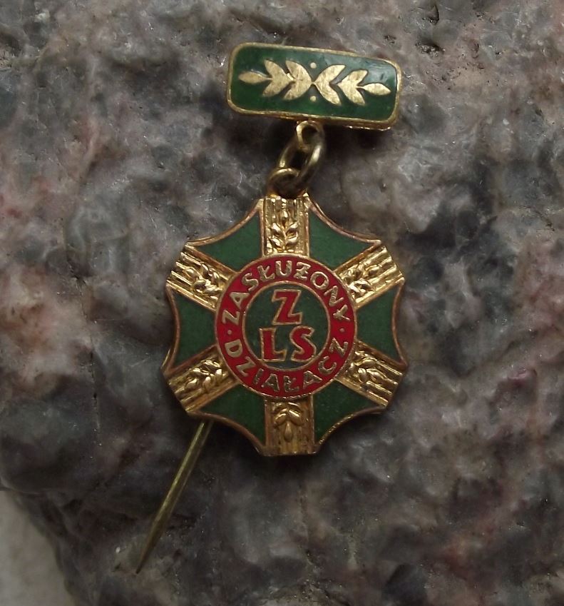 Polish Ludowe Zespoły Sportowe LZS Sports Club Wheat Motif Award Medal Pin Badge - Badgecrazy