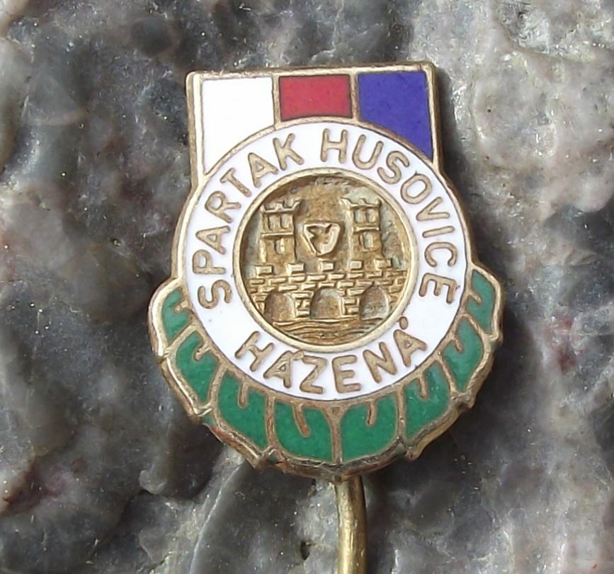 Antique Spartak Husovice Czech Handball Club Team Hazena Ball Sport Pin Badge - Badgecrazy