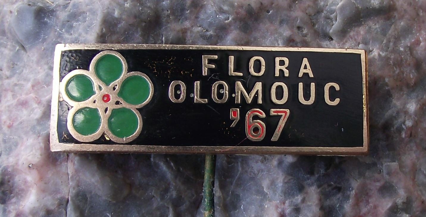 1967 Flora Olomouc Olmutz Flower Plant Exhibition Centre Show Expo Pin Badge - Badgecrazy