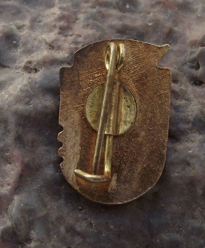 Antique All Round Sportsman Romania Pokisportiv Runner Athlete Grade 1 Pin Badge - Badgecrazy