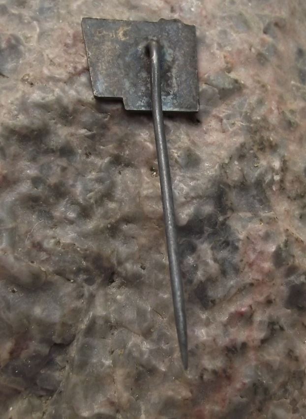 1960 Cremona Violins Musical Instruments Violin Advertising Pin Badge - Badgecrazy