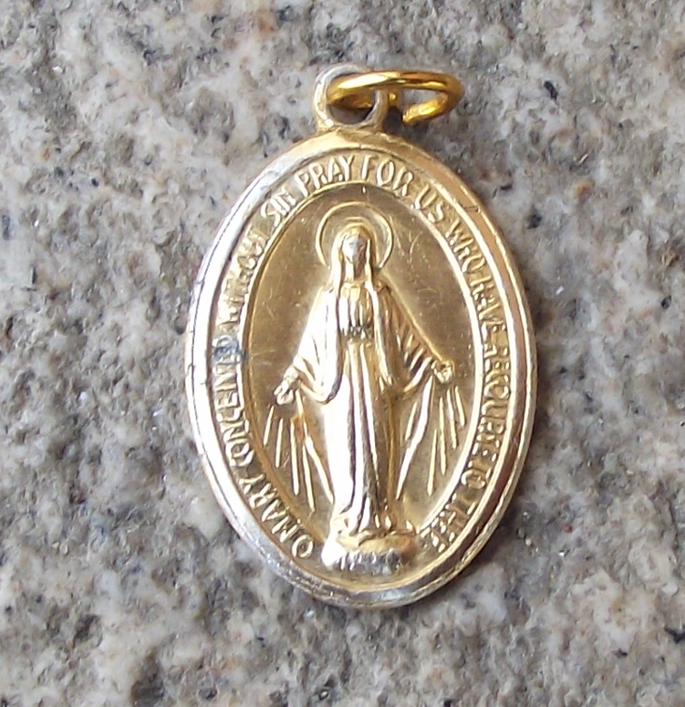 Vintage Blessed Mother Mary Pray for Us Christian Religious Holy Icon Charm - Badgecrazy