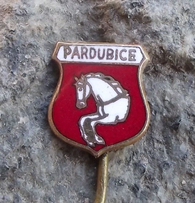 Pardubice White Horse Racing Czech City Heraldic Crest Coat of Arms Pin Badge - Badgecrazy