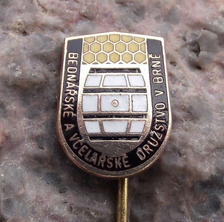 Vintage Czech Bee Keeping and Cooper Barrel Makers Trade Union Brno Pin Badge - Badgecrazy