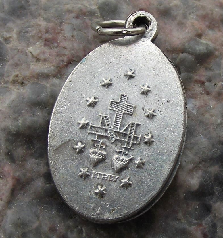Vintage Blessed Mother Mary Pray for Us Christian Religious Holy Icon Charm - Badgecrazy