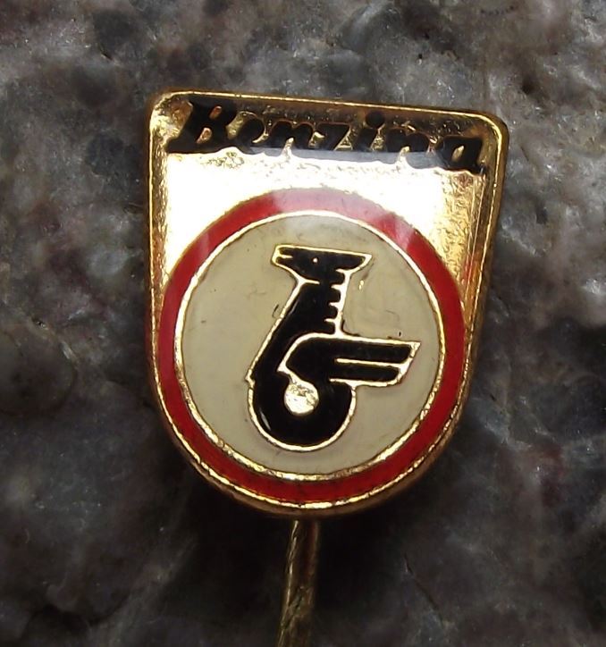 Benzina Fuel Motor Petrol Unipetrol Company Oil Winged Horse Pegasus Pin Badge - Badgecrazy