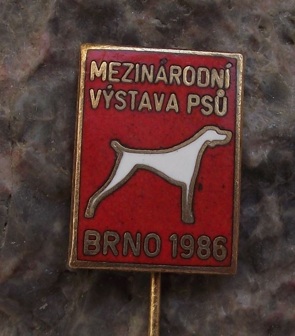 1986 Pointer Breed World Champion International Dog Show Event Brno Pin Badge - Badgecrazy