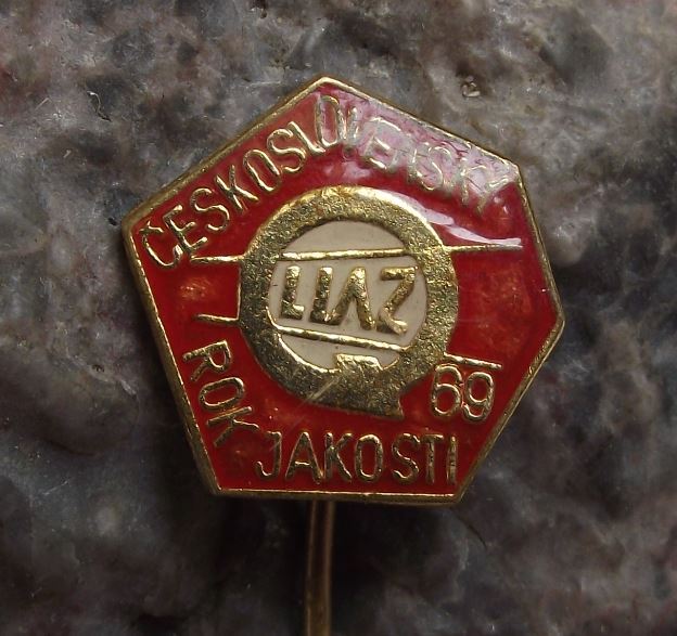1969 LIAZ Year of Quality Czech Truck & Bus Company Logo Advertising Pin Badge - Badgecrazy