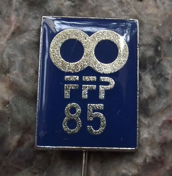 1985 FFP Czech Filmovy Exhibition 37th Communist Workers Film Festival Pin Badge - Badgecrazy