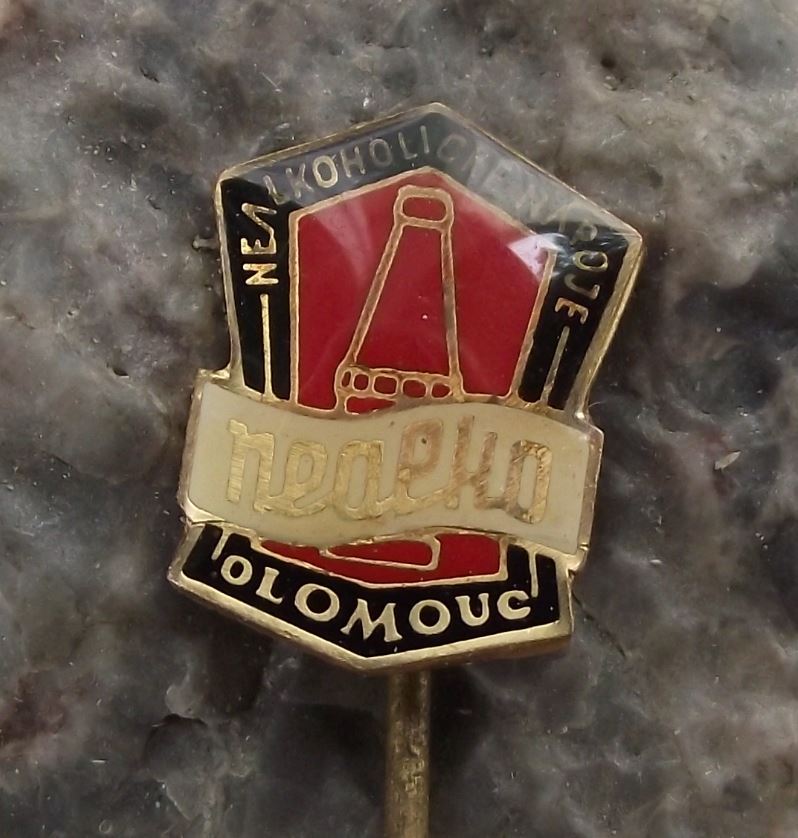 Nealko Pivovar Olomouc Czech Lager Beer Brewery Bottle Pin Badge - Badgecrazy