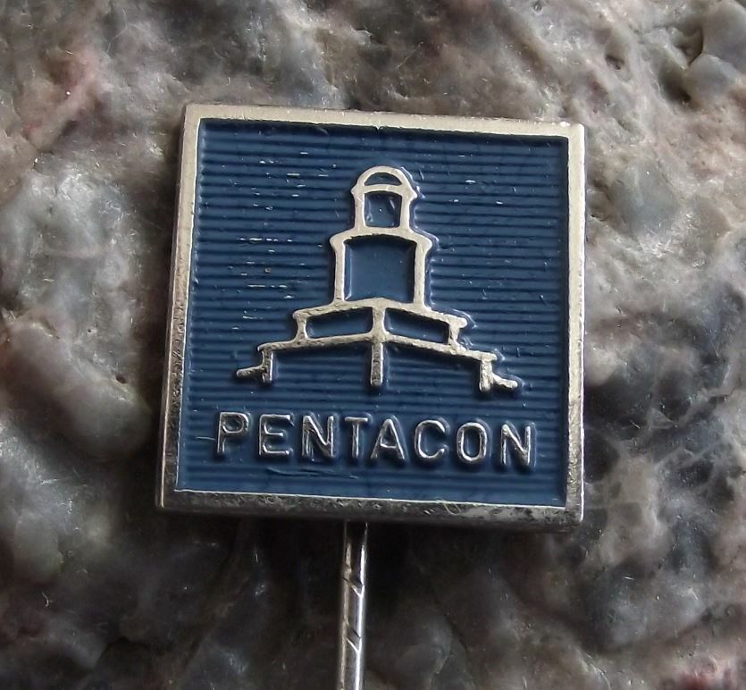 Vintage Pentacon SLR Camera Lens Pentaprism Dresden German Advertising Pin Badge - Badgecrazy