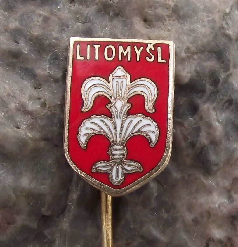Litomysl Leitomischl Town Coat of Arms Fleur de Lis Heraldic Crest Pin Badge - Badgecrazy
