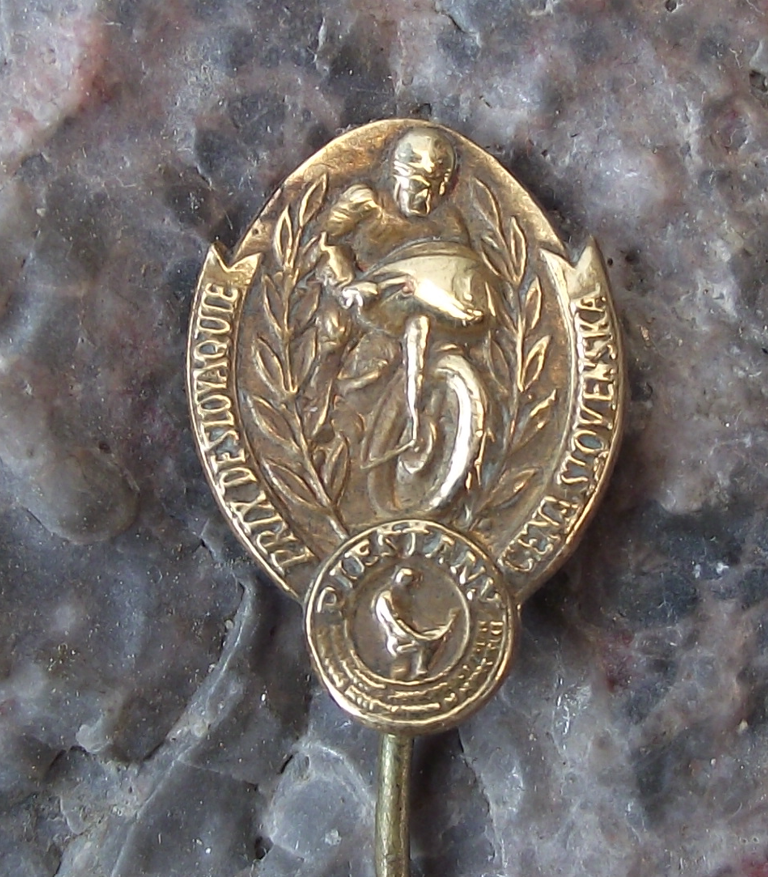 Vintage Piestany Slovakia Grand Prix Motorbike Motorcycle Racing Event Pin Badge - Badgecrazy