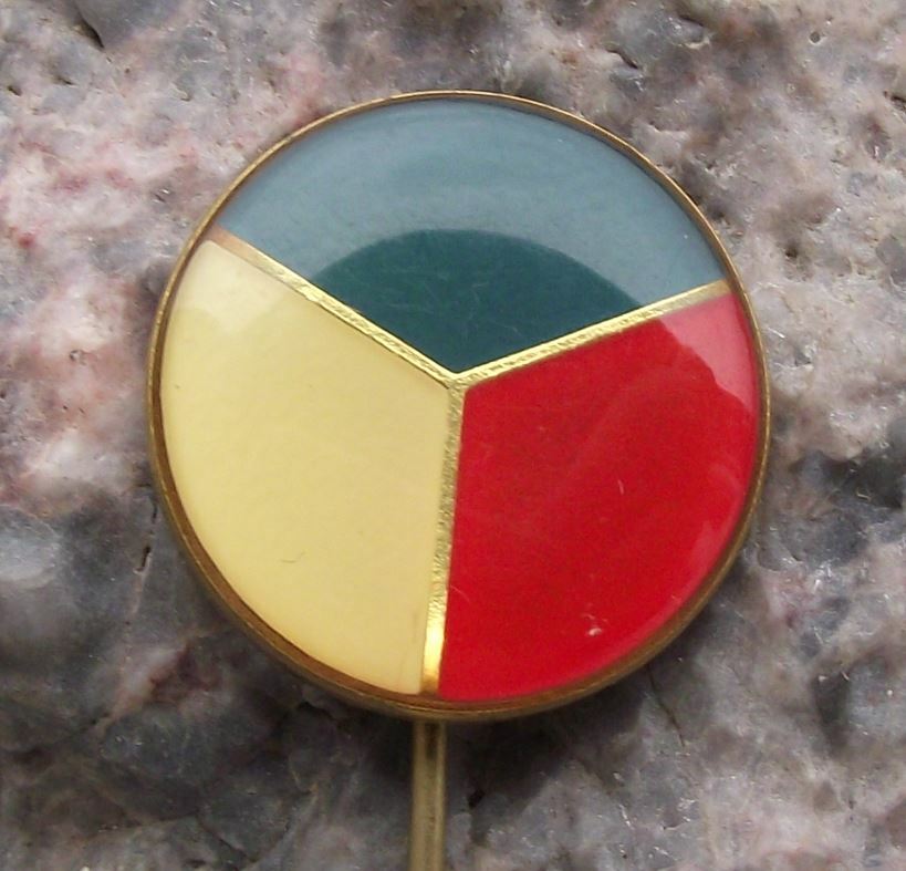 Vintage Larger Czechoslovakia Military Aircraft Roundel Flag Pin Badge - Badgecrazy