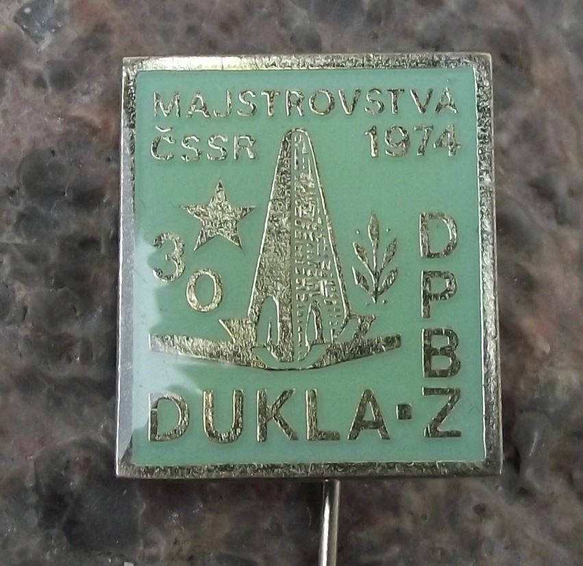 1974 Svazarm Czechoslovakia Army Reserve War Games Exercises Dukla Pin Badge - Badgecrazy