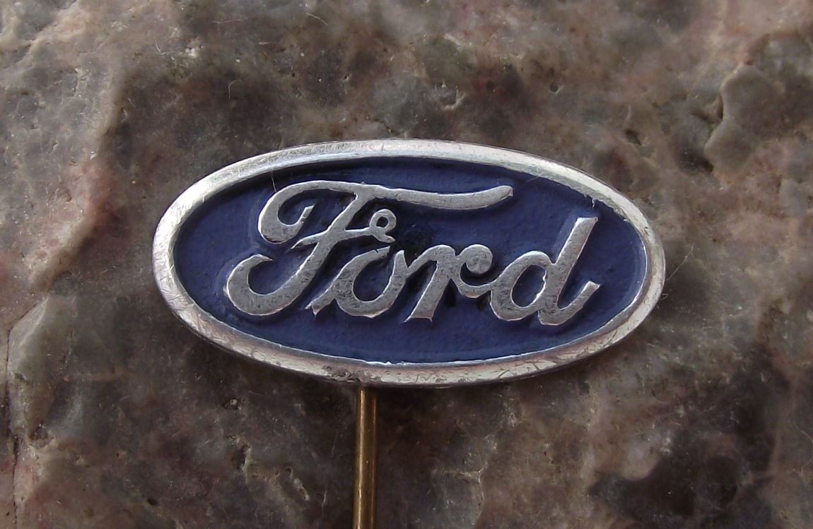 Vintage Ford Motor Company Car Truck Logo Automobile Oval Logo Pin Badge - Badgecrazy