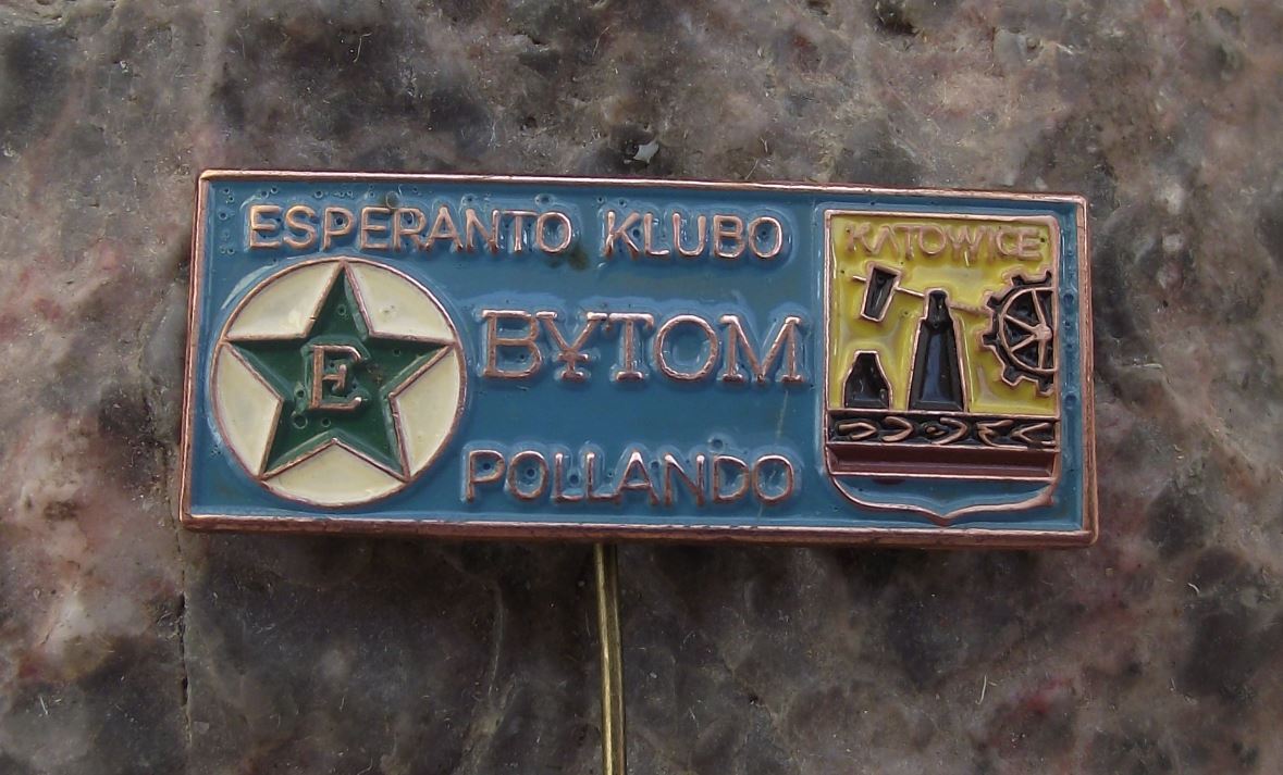 Antique Esperanto Club Bytom Katowice Poland Letter E Green Star Pin Badge - Badgecrazy