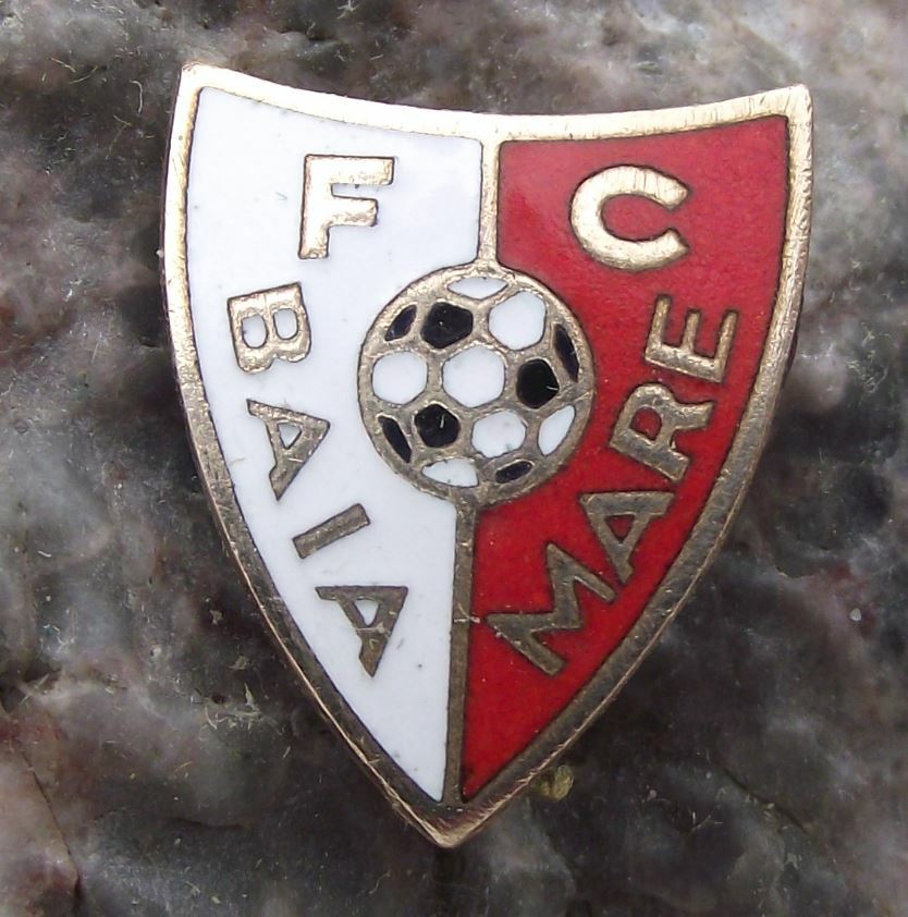 Antique CS Minaur FC Baia Mare Romania Soccer Football Club Crest Pin Badge - Badgecrazy