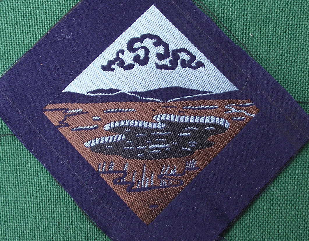 1985 Thailand Thai Scouting Scouts Association District Silk Patch Black Lake - Badgecrazy