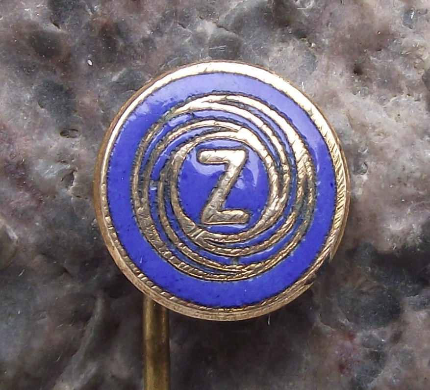 Vintage CZ Weapons Pistols Rifles Gun Factory Czechoslovakia Logo Blue Pin Badge - Badgecrazy
