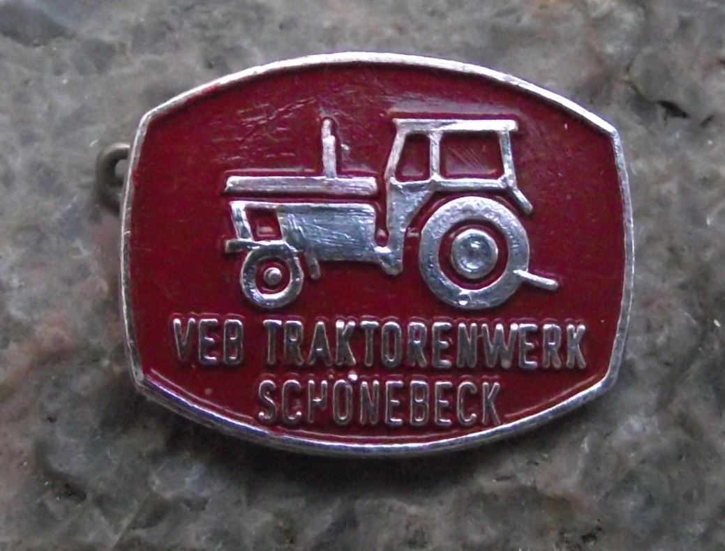 Vintage VEB Traktorenwerk Schonebeck DDR GDR Tractor Company Farming Pin Badge - Badgecrazy