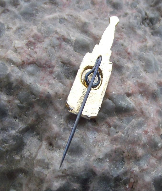 Antique Moscow Soviet Union Russia Spasskaya Clock Tower Russian Pin Badge - Badgecrazy