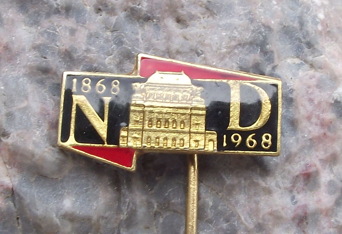 1968 Czech National Theatre Theater Prague Narodni Divadlo Centenary Pin Badge - Badgecrazy