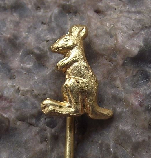 Australian Marsupial Kangaroo Standing Animal Australia Souvenier Pin Badge - Badgecrazy