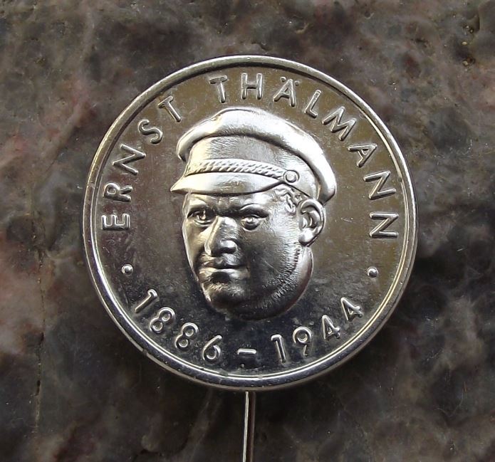 Vintage Ernst Thalmann Pioneer Organisation DDR East Germany 1886 1944 Pin Badge