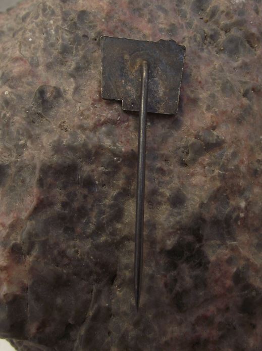 1960 Cremona Violins Musical Instruments Violin Advertising Pin Badge - Badgecrazy