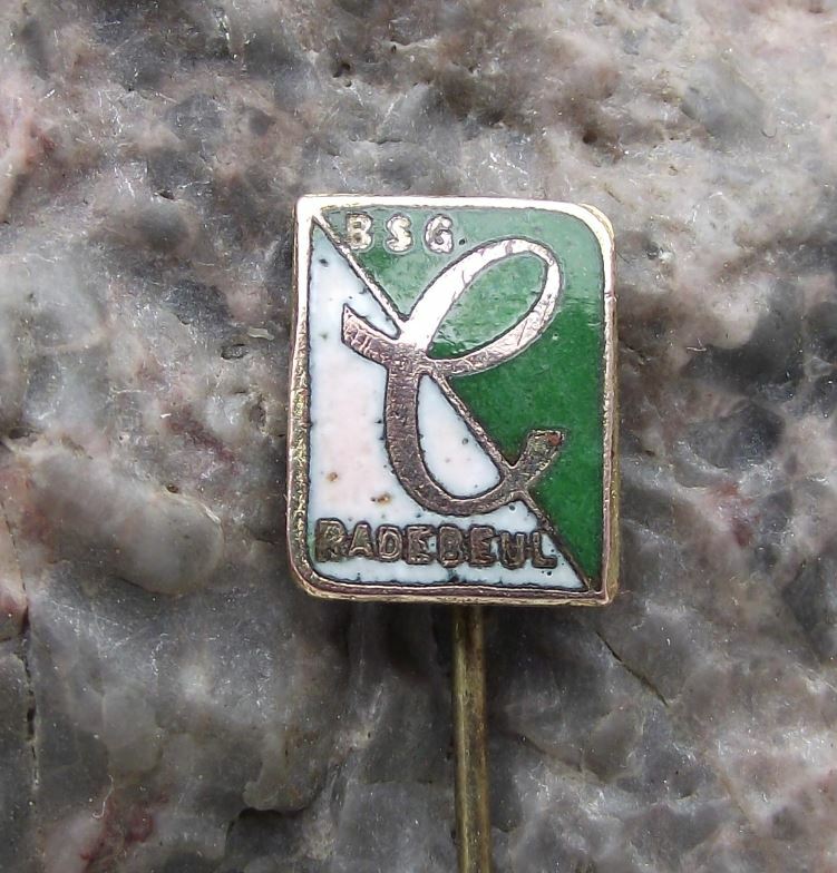 Antique BSG Chemie Radebeul East Germany Football Soccer Team Pin Badge - Badgecrazy