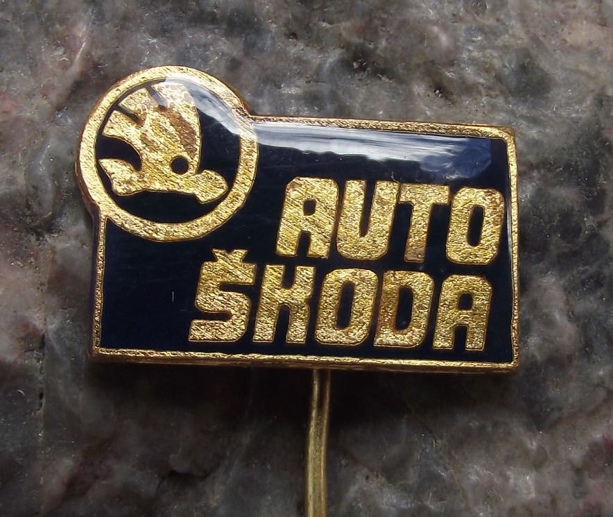 Antique Skoda Autos Czech Car Company Logo AutoSkoda Motif Pin Badge