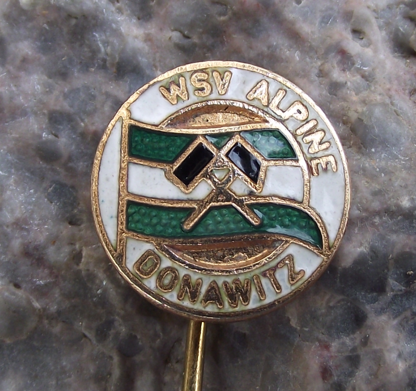 Antique DSV Leoben WSV Alpine Donawitz Soccer Football Club Team Crest Pin Badge - Badgecrazy