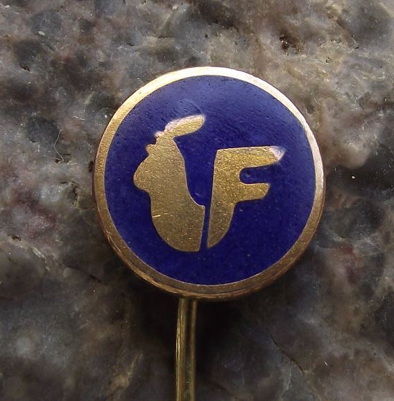 Antique Chicken Rooster Crowing Cockerel Farm Motif Logo Advertising Pin Badge - Badgecrazy