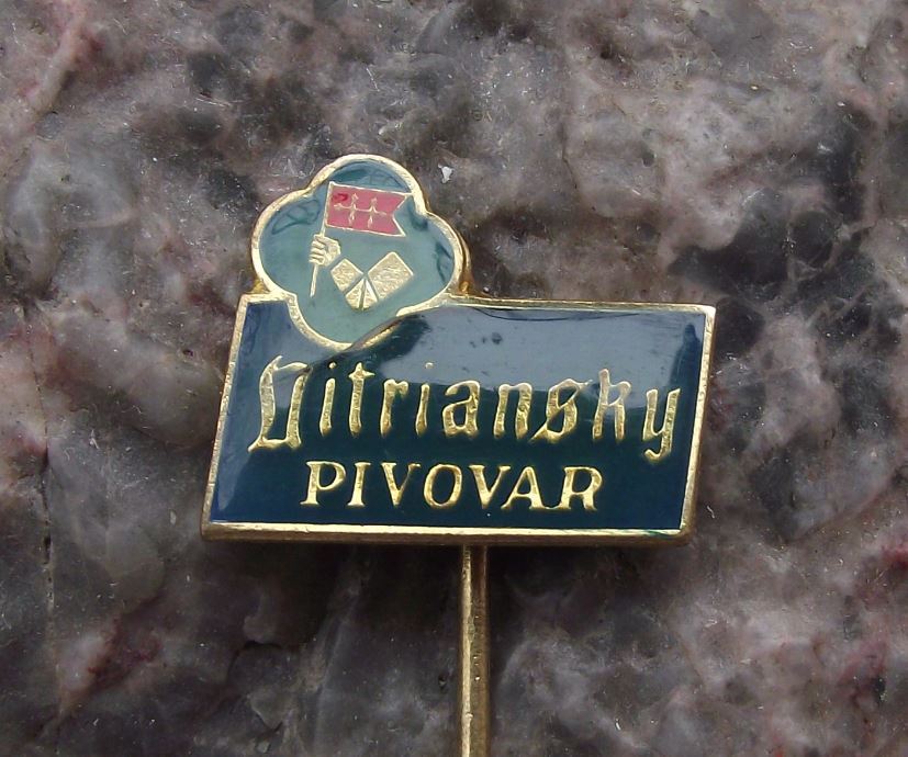 Pivovar Nitriansky Czechoslovakia Beer Lager Brewery Nitra Crest Pin Badge - Badgecrazy