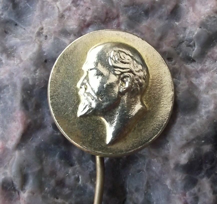 Golden Vladimir Lenin Soviet Union Russian Premier Communist Leader Pin Badge - Badgecrazy