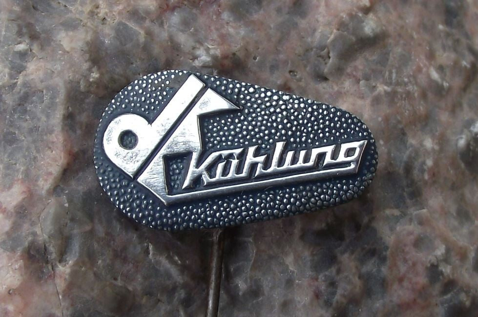 Vintage DKK Kuhlung East Germany Fridge Freezer DDR GDR Cooling Firm Pin Badge - Badgecrazy