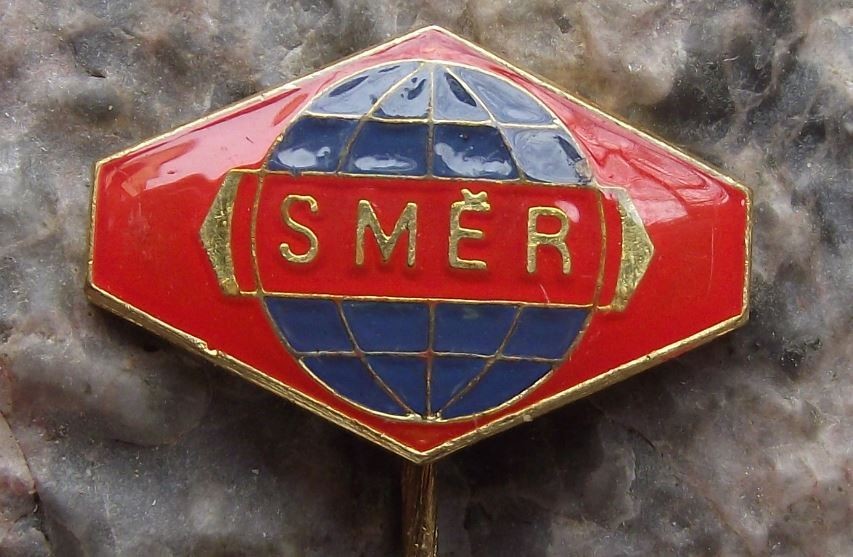 1970's Smer Model Aircraft Czechoslovakia Plastic Airfix Style Kits Pin Badge - Badgecrazy