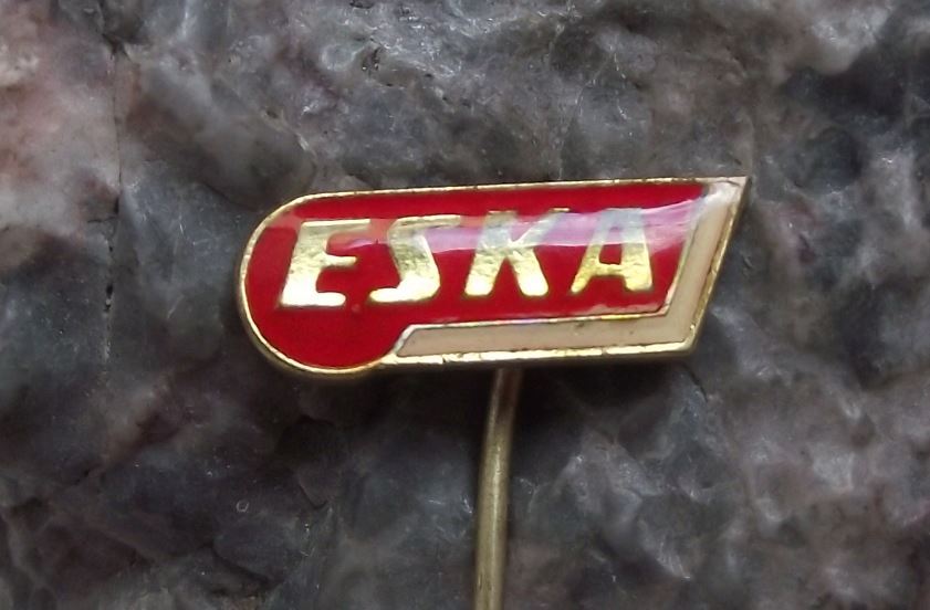 Vintage ESKA Bicycle & Motorbike Works Cheb Czechoslovakia Advertising Pin Badge - Badgecrazy