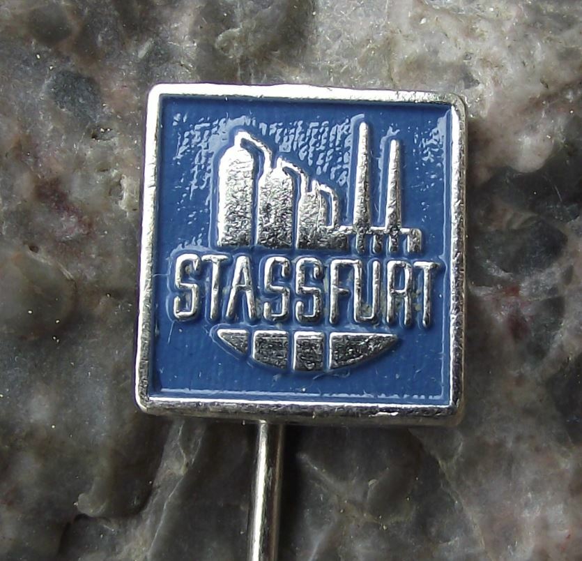 Antique East German Industrial Firm Factory Stassfurt Germany GDR DDR Pin Badge - Badgecrazy