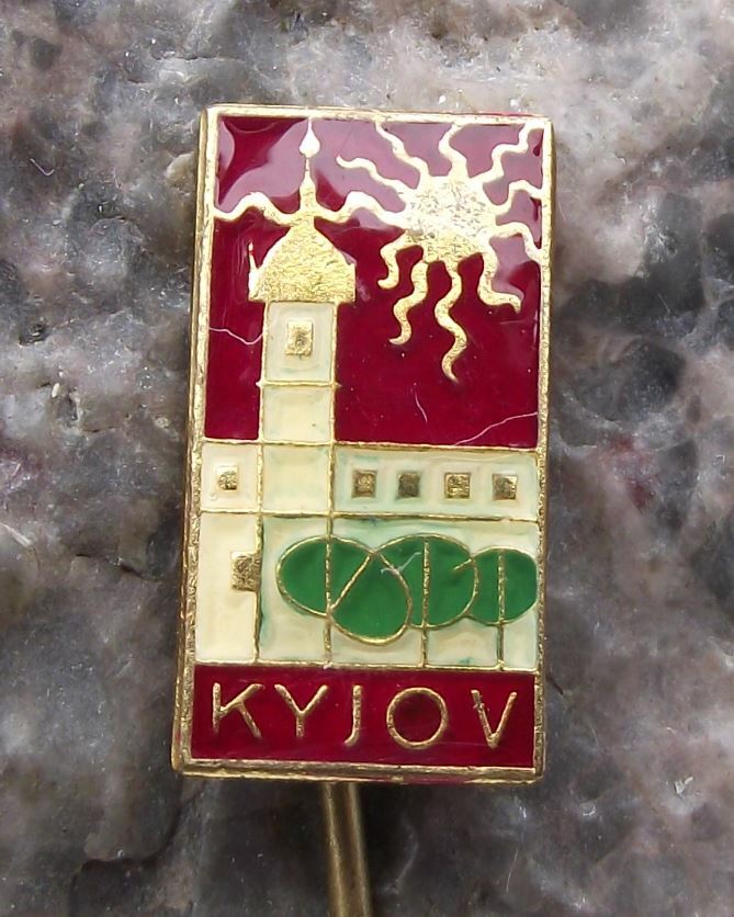 Antique Kyjov Moravia Czechoslovakia Town Hall Tourist Souvenier Pin Badge - Badgecrazy
