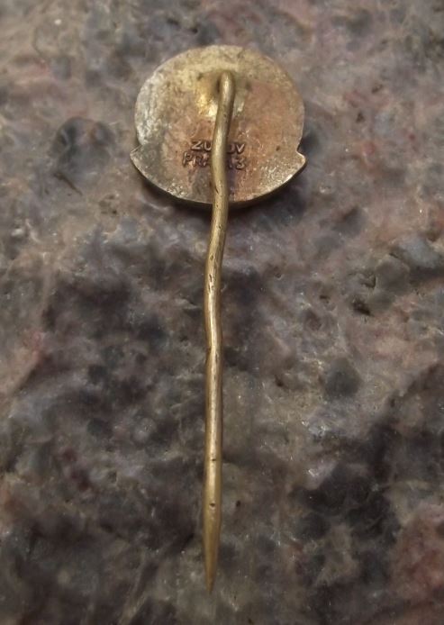 Antique Fezko Traditional Czech Fez Maker Hat Hatter Czechoslovakia Pin Badge - Badgecrazy