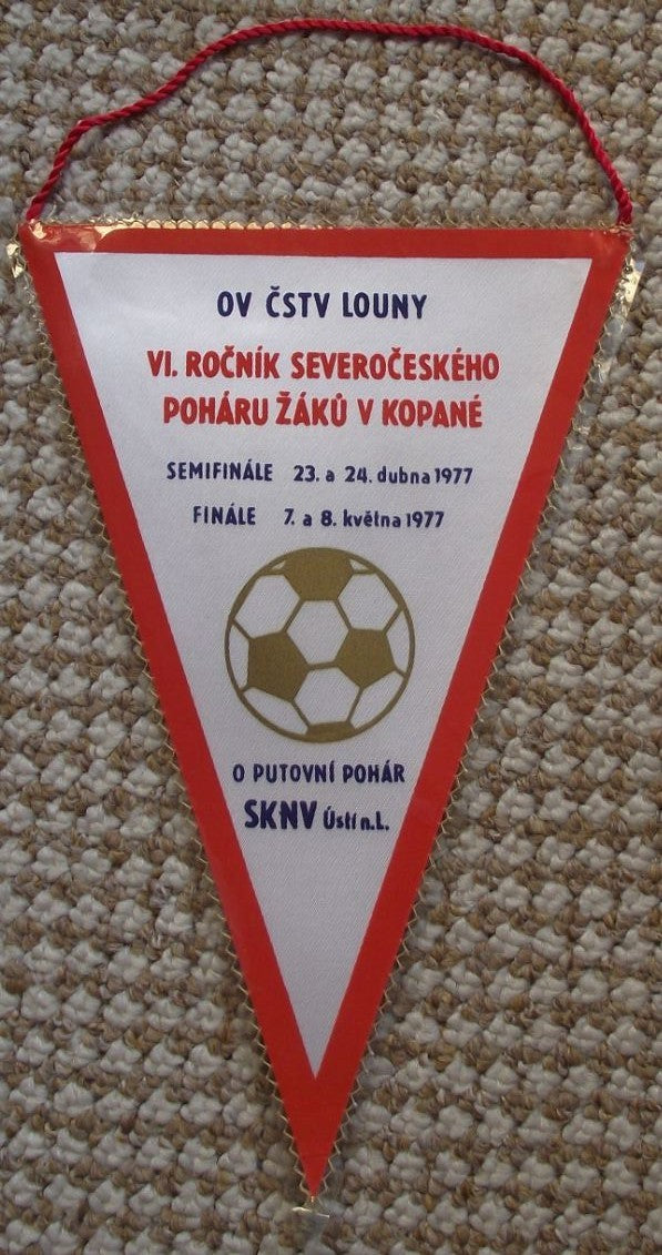 1977 Louny City Czechoslovakia Heraldic Crest & Football Cup Pennant Flag - Badgecrazy