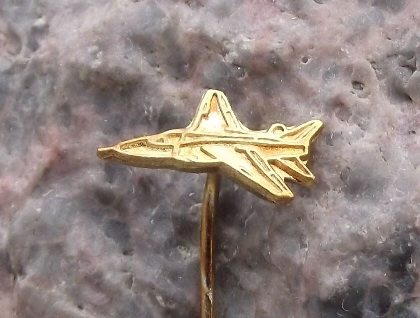 Vintage Soko J-22 J22 Orao Yugoslavia Attack Fighter Jet Aircraft Pin Badge - Badgecrazy
