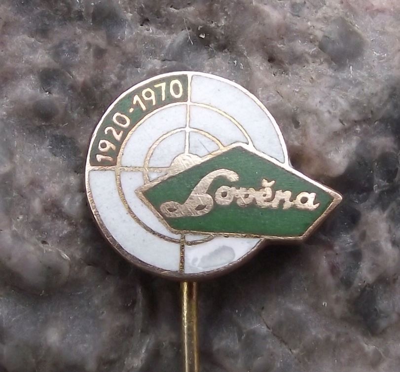 1970 Lovena Czech Shotgun Gun Target Logo Weapons Czech Rifle Maker Pin Badge - Badgecrazy